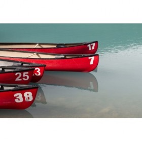 Canoes on the Lake - Cuadrostock