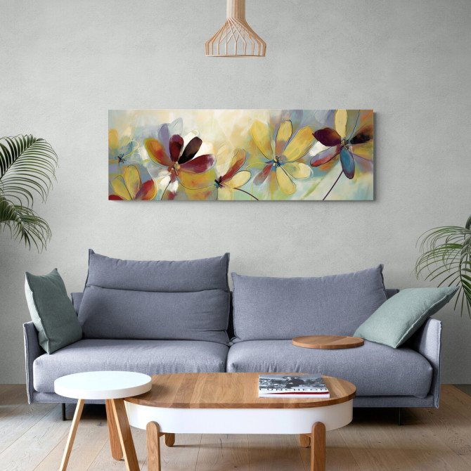 Cuadro de flores en tonos cálidos y vivos, perfecto para dar alegría y energía a cualquier espacio- Cuadrostock
