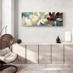 Cuadro decorativo floral con grandes pétalos en tonos crema, burdeos y azul, ideal para ambientes relajados-Cuadrostock