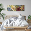 Cuadro decorativo con flores en tonos amarillos, rojos y azules sobre fondo verde-Cuadrostock