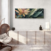 Cuadro decorativo de gran formato con flor tropical en tonos amarillos y verdes intensos.