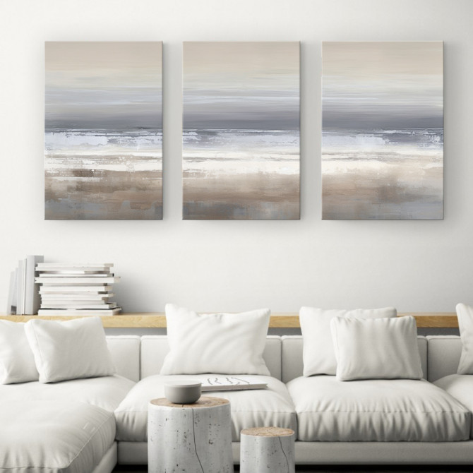 Tríptico decorativo abstracto en tonos grises, beige y blanco inspirado en un paisaje costero