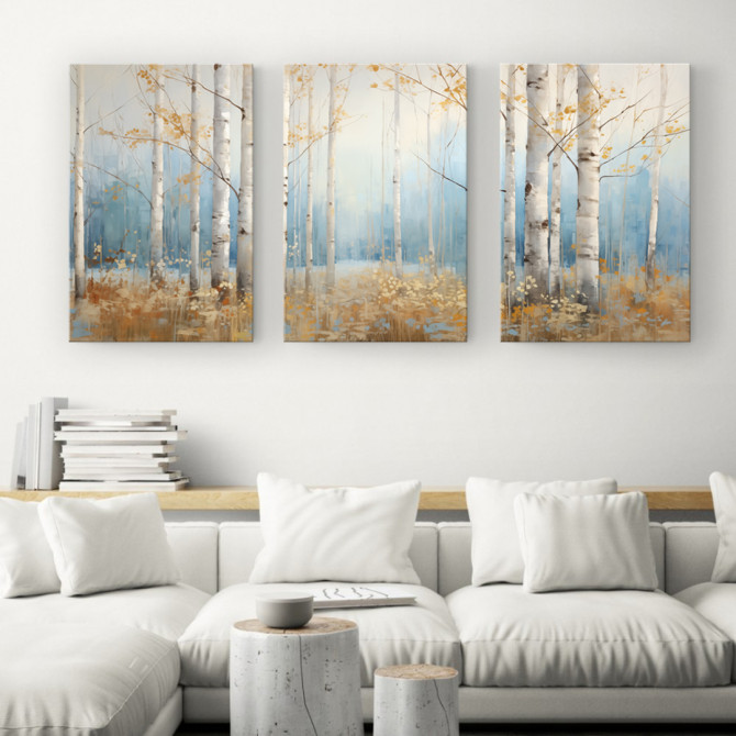 Tríptico decorativo con abedules en un bosque otoñal en tonos beige, azul y dorado.
