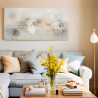 Cuadro abstracto con círculos difuminados en tonos beige, gris y blanco – Estilo moderno
