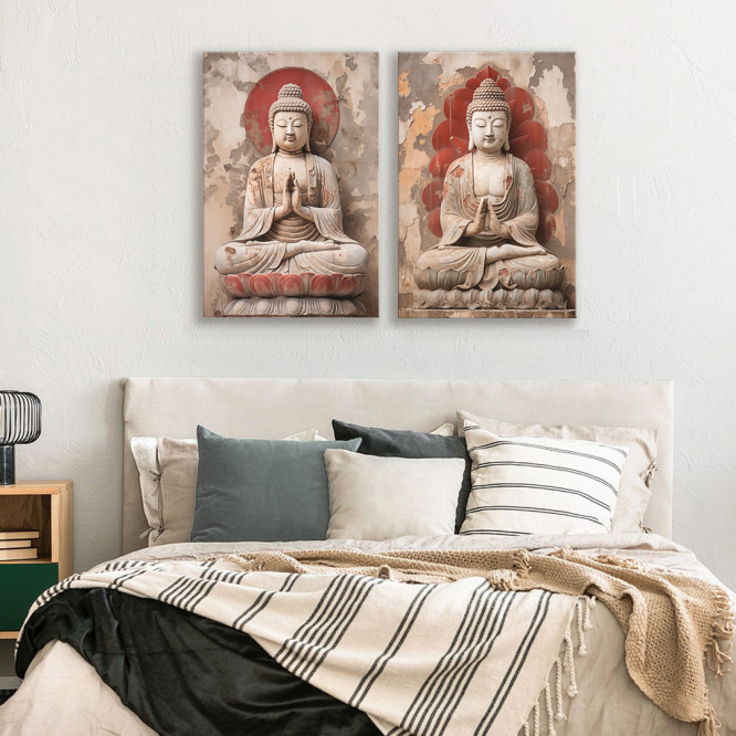 Díptico zen con esculturas de Buda sobre fondo rojizo desgastado ideal para ambientes espirituales- Cuadrostock