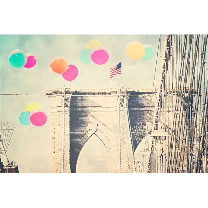 Bright balloons on bridge - Cuadrostock